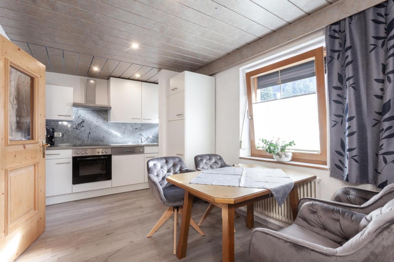 Ferienwohnung Haus Hrabovsky Längenfeld Exterior foto